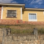 Terreno com 4 Casas