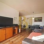 Apartamento refinado, localizado no bairro Moema.