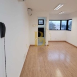 Sala Comercial com 30 m², ótima localização na Vila Olímpia!