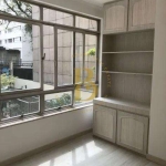 Apartamento com 170 m², 3 quartos sendo 1 suíte à venda no bairro Jardim América.