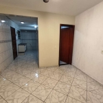 Casa em Carapicuíba - Ao lado da Estrada do Jacarandá - Área 128m² - 3 Casas -Oportunidade