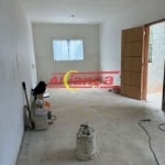 Casa com 80m² , 2 dormitórios sendo 2 suítes, 2 vagas bairro Jard. Triunfo - Bonsucesso