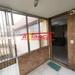 CECAP - Apartamento de 2 Dormitórios, sendo 1 Suite e 1 banheiro Social