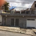 Sobrado com 3 dorm e 4 wc, 3 vagas cobertas ,ampla área de churrasqueira gourmet