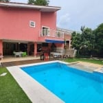 Casa com 3 dormitórios à venda, 600 m² por R$ 2.850.000,00 - Granja Viana - Carapicuíba/SP