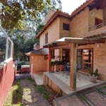 Casa com 3 dormitórios à venda, 320 m² por R$ 1.950.000,00 - Granja Viana - Cotia/SP