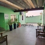 Casa com 3 dormitórios à venda, 308 m² por R$ 799.900,00 - Granja Viana - Cotia/SP