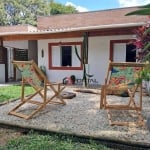 Casa com 3 dormitórios à venda, 200 m² por R$ 900.000 - Granja Viana - Cotia/SP