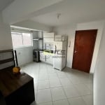 Apartamento à venda, semi-mobiliado 2 dormitórios, sacada com churrasqueira no Pagani, em Palhoça/S