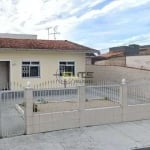 Vende-se 2 casas no mesmo terreno no Bairro Areias/São José.