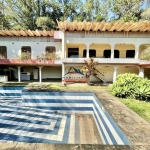 Imperdível: Casa de luxo com 4 quartos e 2 suítes no Jardim Colibri, Cotia-SP! 700m², 3 salas, 4 banheiros e 6 vagas.