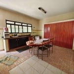 Encantadora Casa com 3 Quartos à Venda, Vila Monteiro, Piracicaba - SP,