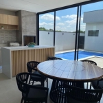 Linda Casa Térrea de  197m² à venda no excelente  Condomínio  Fechado London Park em  Indaiatuba- SP.