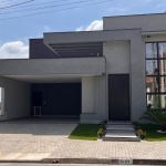 Linda Casa Térrea em Condomínio Fechado, de 192m² de Área Construída, e Terreno de 300m², no Condomínio Renaissance  em Sorocaba - SP