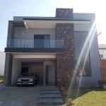 Lindo Sobrado de 185m² de Área Construída, à venda no excelente Condomínio Terras de São Francisco - Sorocaba - SP