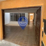 Excelente casa localizado no Jardim da Glória, com 4 dormitórios, 2 vagas de garagem, e 150M²