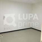 Sala comercial de 13,44 metros de área construída para locação!