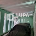 Casa térrea com 2 dormitórios para locação na Vila Aurora