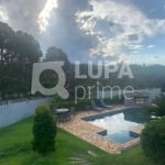 Casa Térrea com 3 dormitórios  á venda no Jardim Imperial Atibaia