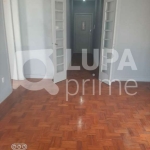 Apartamento com 2 dormitórios á venda no Bom Retiro!