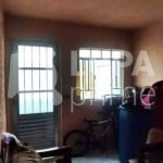 CASA COM 3 QUARTOS E 2 VAGAS DE GARAGEM À VENDA NA VILA MARIA