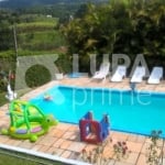 CHACARA COM PISCINA E 2.300M² A VENDA EM SANTA ISABEL