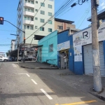 Lote de esquina à venda no Centro