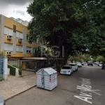 Apartamento no Mont Serrat de 2 dormitórios, 1 suíte, 3 banheiros     &lt;BR&gt;   &lt;BR&gt;Apartamento no Mont Serrat de 2 dormitórios, 3 banheiros, despesa  de empregada, reformado com piso em porc