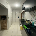 Lindo Apartamento de 2 dormitórios, dependência de empregada completa, área de serviço separada, living 2 ambientes, todas as peças amplas. Com vista. Condomínio com portaria 24hs, salão de festas com