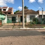 TERRENO COM 2 CASAS NO BAIRRO FÁTIMA EM CANOAS.&lt;BR&gt;Ótima oportunidade!! Terreno 11 x 35, localizado no bairro Fátima em Canoas com 2 casas. Cada casa possui 2 dormitórios, sala, cozinha, área de