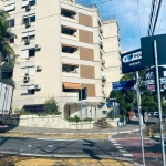 Excelente apartamento no bairro Rio Branco, com 3 dormitórios, sendo 1 suíte, dependência de empregada completa, área de serviço, cozinha com móveis planejados, amplo living para 2 ambientes com sol d