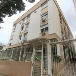 Apartamento no bairro Petrópolis em Porto Alegre. 2 dormitórios, sendo 1 suíte, cozinha montada, sol da manhã. Desocupado!!! Condomínio com elevador. Localizado próximo ao GNU do Petrópolis. Facilidad