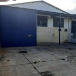 vende, ótimo Pavilhão no Bairro Estância Velha em Canoas, localizado próximo à Boqueirão, medindo 210 m², com escritório, 02 banheiros e pé direto alto. Telhado revestido com Manta asfaltica. Pátio fe