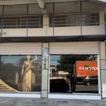 Sala comercial localizada na Av. Santos Ferreira com 90m², com mezanino, 01 banheiro e cozinha. Loja pronta com 3 salas distintas, com recepção. Região comercial da Santos Ferreira, próximo ao Hospita