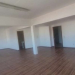 Sala comercial no centro de Canoas, a poucos metros da estação Centro, com 81,86m² de área privativa, ultimo andar com vista, prédio com elevador. Agende uma visita!!