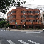 Apartamento 2 dlormitório com 95,90 m2  sendo uma suite , living amplio dois ambientes , área de serviço separada e dep. empregada  , duas vagas de garagem dupla fixa por convenção , prédio com elevad