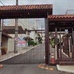 Condomínio residencial de casas LA COLINA na bairro Vila Nova. Com 3 quartos, 1 banheiros, , área de serviço separada, sala, cozinha, &lt;BR&gt;Condomínio fechado com 63 casas, todas com vaga de garag