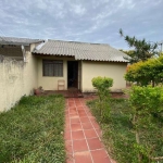 Excelente casa localizada no bairro restinga ampla e com boa ventilação contando com 4 dormitórios sendo um deles uma suíte, sala de estar, banheiro social, cozinha grande, lavanderia com garagem para