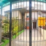 Apartamento 3 dorm., suíte e 2 vagas de garagem &lt;BR&gt; &lt;BR&gt;Apartamento de 3 dormitórios com moveis de gramado e modulados, 01 suíte com cama, mesa de madeira nobre com 6 cadeiras no ambiente