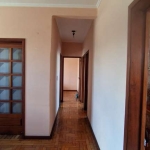 Apartamento de 3 dormitórios 76m² privativos com vaga - Avenida Baltazar de Oliveira Garcia.  &lt;BR&gt;&lt;BR&gt;Ficam todos os moveis,  possui uma vaga de garagem coberta e com churrasqueira. &lt;BR