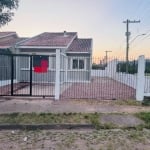 Casa à venda no bairro Hípica, Porto Alegre!&lt;BR&gt;Esta encantadora residência de 3 quartos e 1 banheiro está desocupada e totalmente reformada, pronta para receber sua família. Com uma espaçosa co