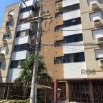 Aluga apartamento 02 dormitorios, cozinha montada e churrasqueira na area.&lt;BR&gt;dormitorios com ar condicionado.&lt;BR&gt;gas central / Junker &lt;BR&gt;possui 01 vaga de garagem&lt;BR&gt;predio c