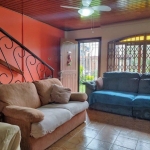 Casa para venda com 3 dormitórios no bairro Tristeza