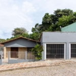 Casa para Venda - 235m², 2 dormitórios, 4 vagas - Cavalhada