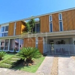 Casa Condominio em Porto Alegre, no bairro Hípica, com 3 dormitório(s), e 3 banheiros, à venda.