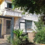 Casa para venda na Avenida Patria, São Geraldo, para fins residenciais ou comerciais, com aproximadamente 300 m²,