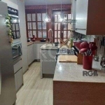 Casa para Venda - 80m², 2 dormitórios, 1 vaga - Medianeira