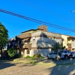 Ótimo apartamento 2 dormitórios em área predominantemente de casas e muito arborizada. Ótima orientação solar, todas as peças sempre muito bem iluminadas, muito seco e ventilado,  2 dormitórios com 1 