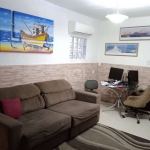 CASA, 5 DORMITÓRIOS, 2 VAGAS DE GARAGEM, BAIRRO CAVALHADA, PORTO ALEGRE/RS &lt;BR&gt;  &lt;BR&gt;OPORTUNIDADE!    &lt;BR&gt; &lt;BR&gt;Em frente à Cassol Zona Sul e Mc Donalds&lt;BR&gt; &lt;BR&gt;- Te