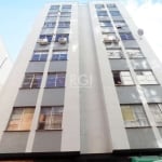 Schumacher aluga apartamento jkazão com cozinha, living 02 ambientes, banheiro social, ensolarado. Prédio com elevador, próximo a todos os recursos.